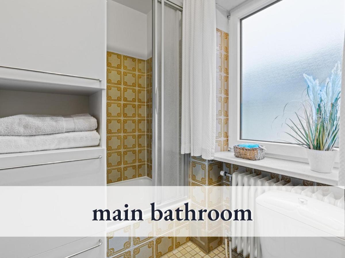 Sehr Grosse Ferienwohnung In Bester Lage Mit Grosser Sonnenterrasse L Innenstadtnaehe L 1 Minute Zum Bahnhof L Grosse Kueche L Tv L Extra-Wc L Free-Wlan L Willkommen Im Hallo!-Apartment 5 Bad Worishofen Ngoại thất bức ảnh